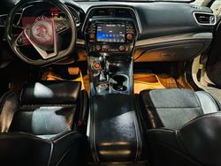 Nissan Maxima